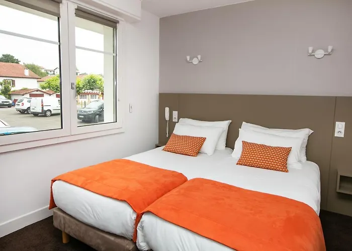 Restaurant Bonnet Hotel 3*